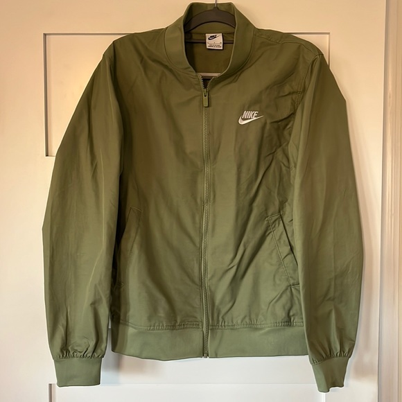 Nike Other - Nike Sportswear Club woven Men’s Bomber Jacket